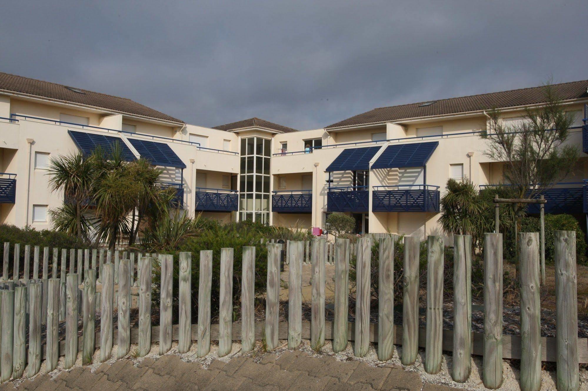 Residence Pierre & Vacances Bleu Marine Лакано Экстерьер фото